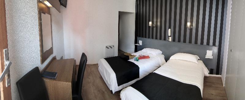 Hotel Des Pays Bas Lourdes Exterior photo